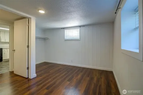 502 E 82nd Street Tacoma WA 98404