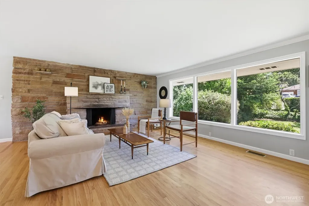 3712 S 164th Street Seatac WA 98188