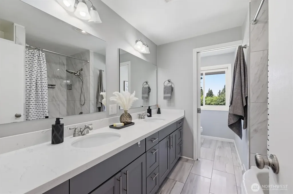 3712 S 164th Street Seatac WA 98188