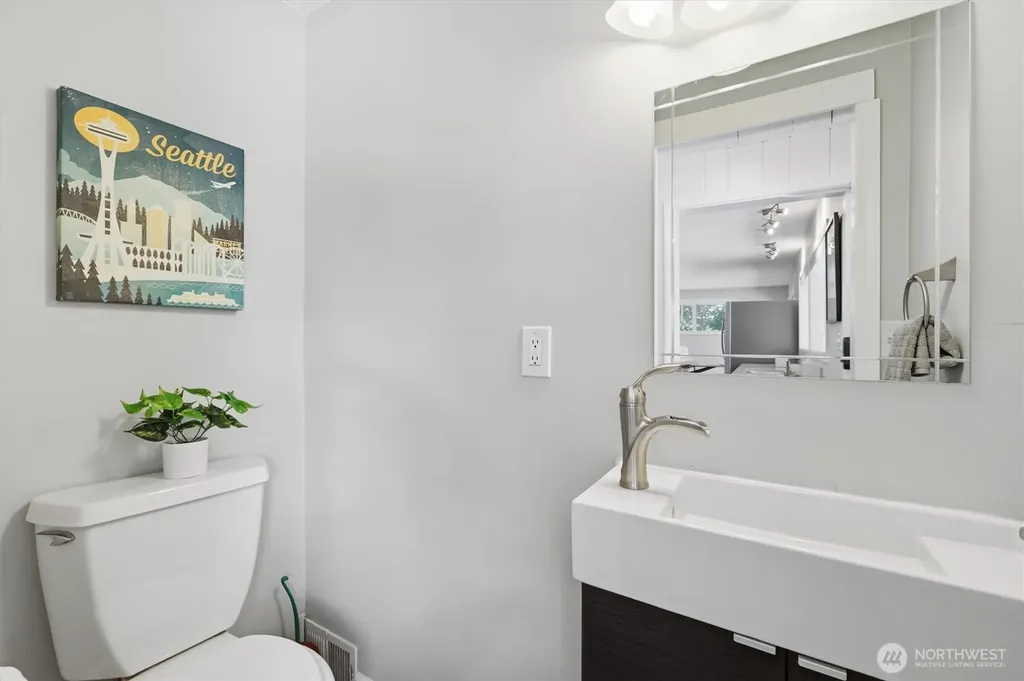 3712 S 164th Street Seatac WA 98188