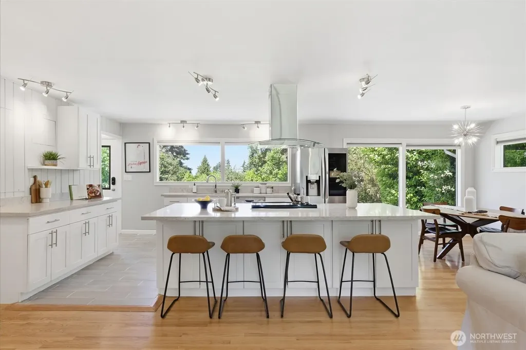 3712 S 164th Street Seatac WA 98188