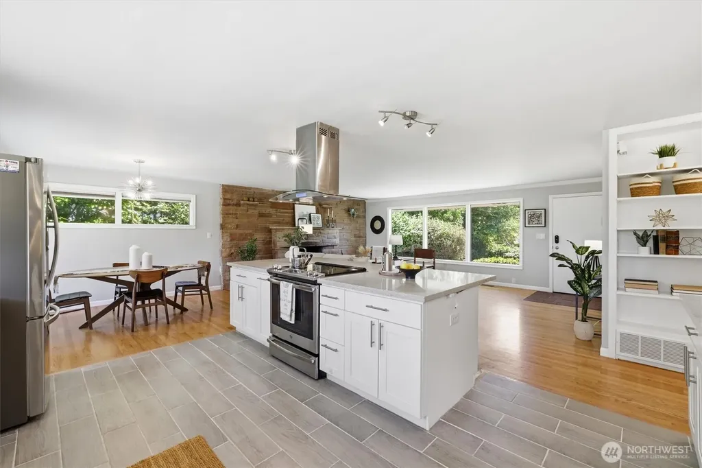 3712 S 164th Street Seatac WA 98188
