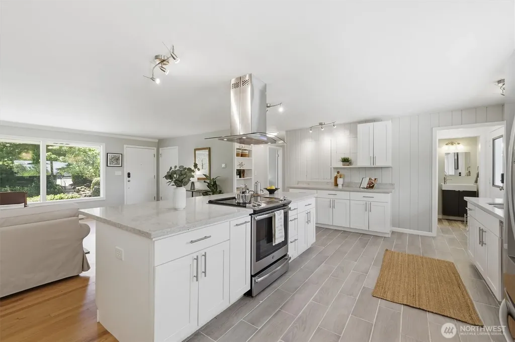 3712 S 164th Street Seatac WA 98188