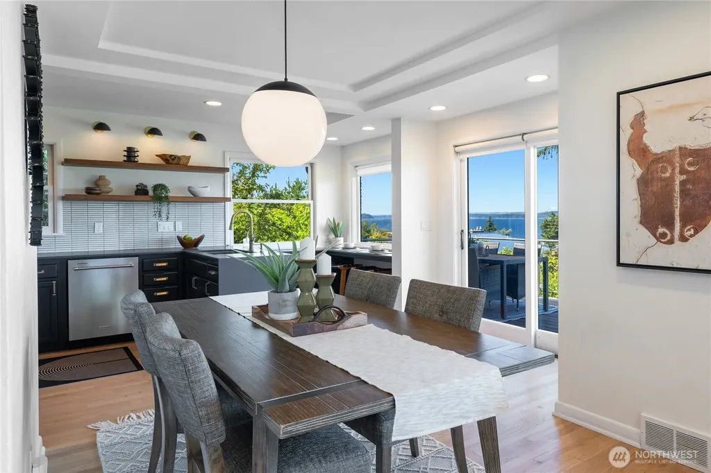 3445 60th Avenue SW Seattle WA 98116