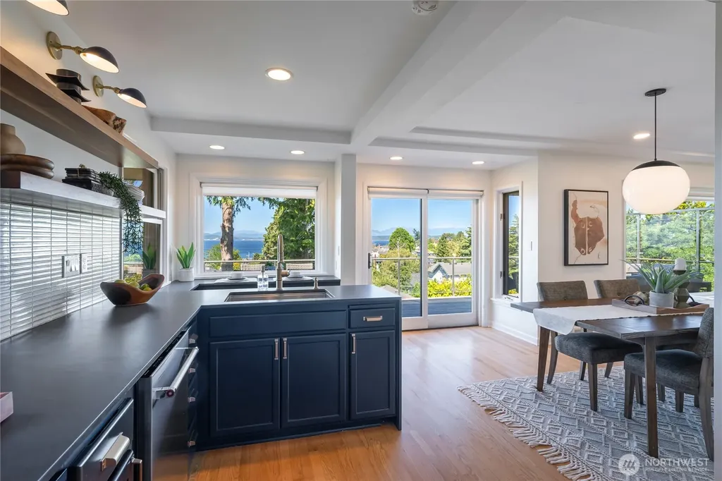 3445 60th Avenue SW Seattle WA 98116
