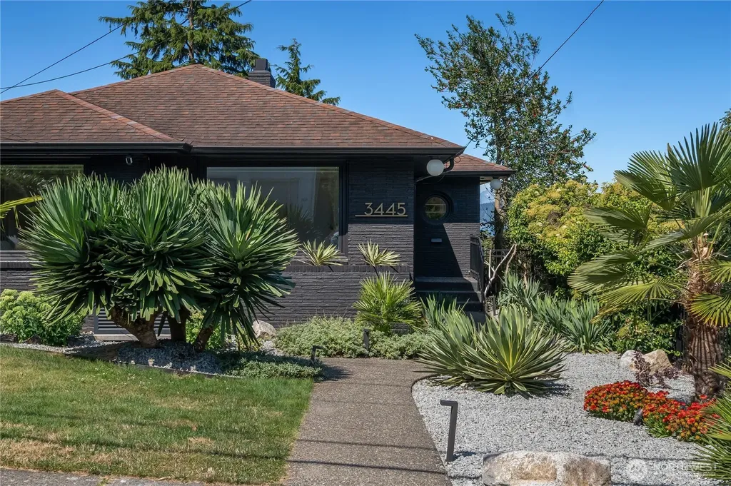 3445 60th Avenue SW Seattle WA 98116