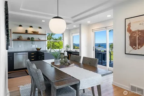 3445 60th Avenue SW Seattle WA 98116
