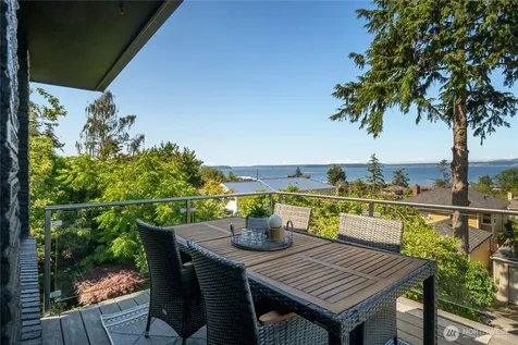 3445 60th Avenue SW Seattle WA 98116