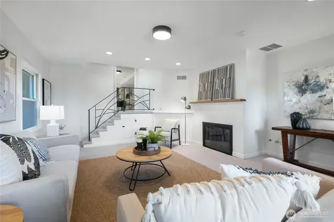 3445 60th Avenue SW Seattle WA 98116