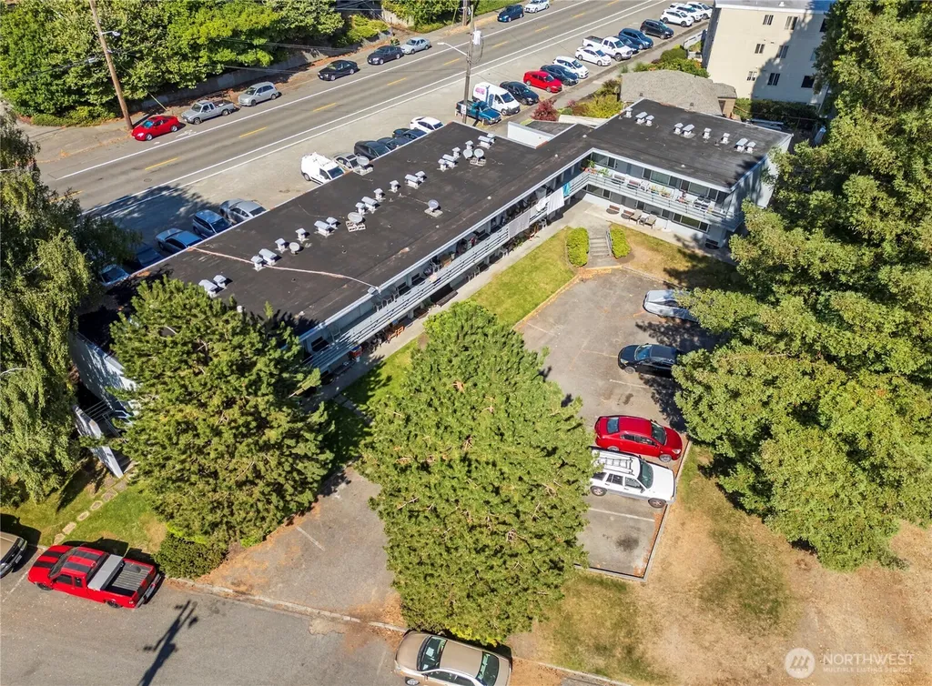 2600 Thorndyke Avenue W Seattle WA 98119