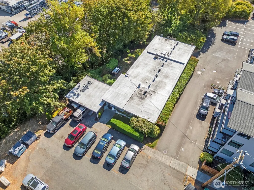 2109 W Raye Street Seattle WA 98199