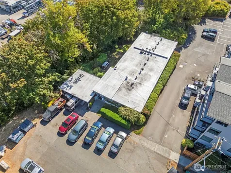 2109 W Raye Street Seattle WA 98199