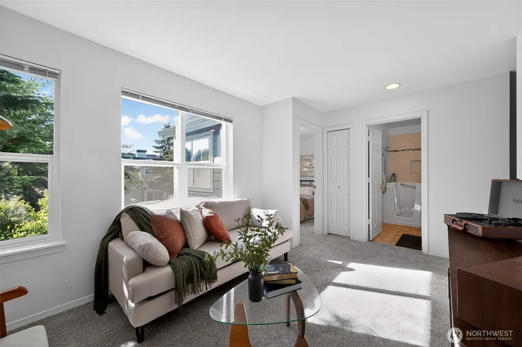 11510 Maple Court Mukilteo WA 98275