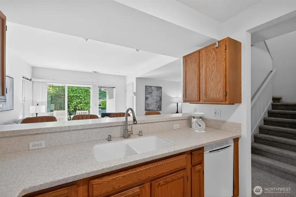 11510 Maple Court Mukilteo WA 98275