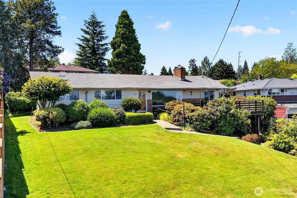 17909 50th Avenue S Seatac WA 98188