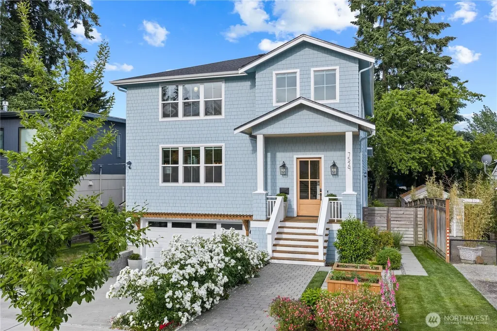 7524 33rd Avenue NE Seattle WA 98115