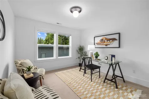 7524 33rd Avenue NE Seattle WA 98115