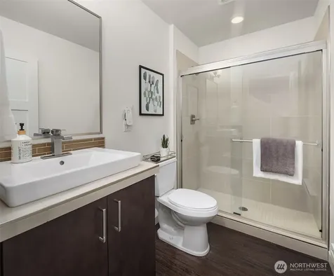 6546 32nd Avenue NE Seattle WA 98115