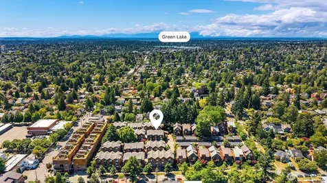 6546 32nd Avenue NE Seattle WA 98115