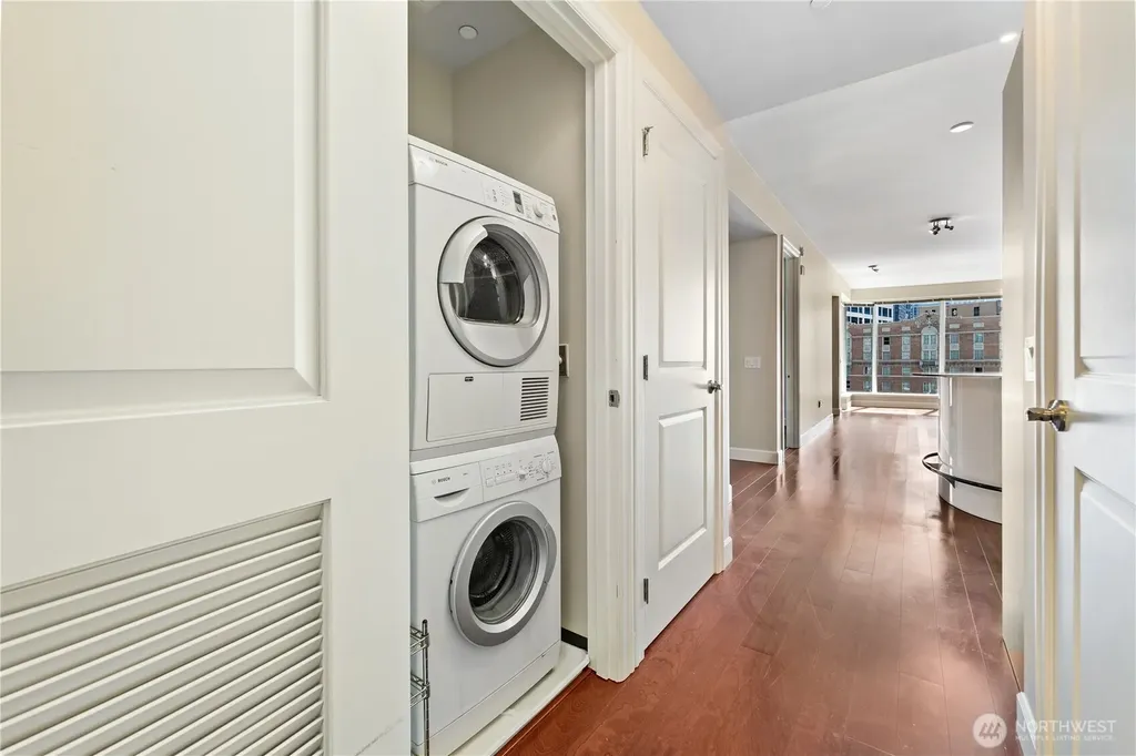 1920 4th Avenue Seattle WA 98101