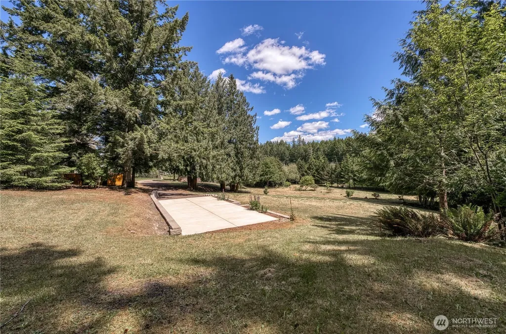 3391 NW Palau Drive Poulsbo WA 98370