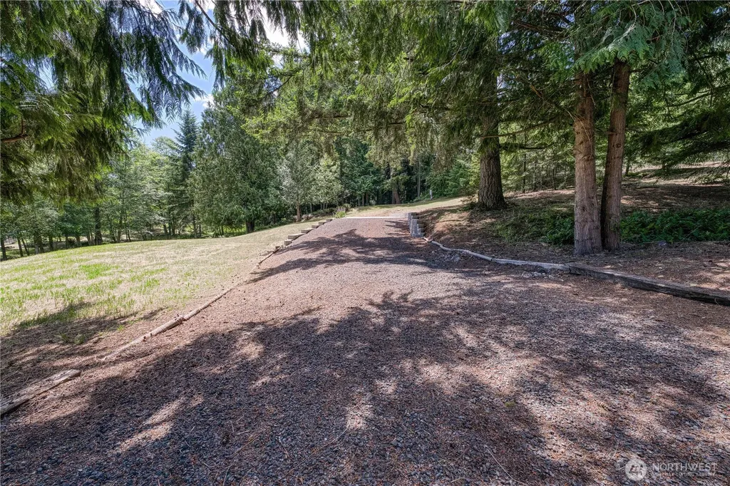 3391 NW Palau Drive Poulsbo WA 98370