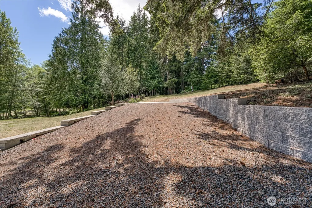 3391 NW Palau Drive Poulsbo WA 98370