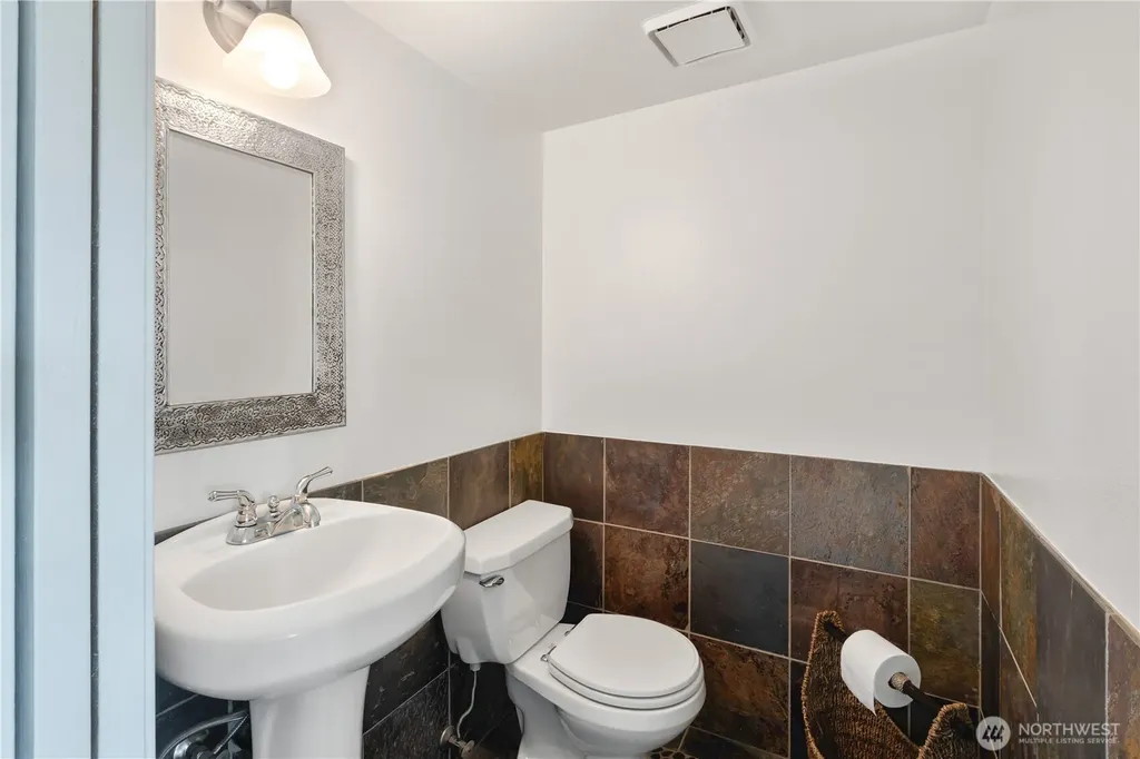 8085 Cowichan Road Birch Bay WA 98230