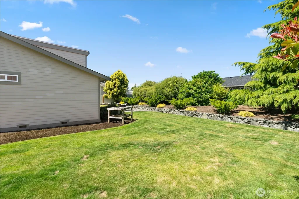 8085 Cowichan Road Birch Bay WA 98230