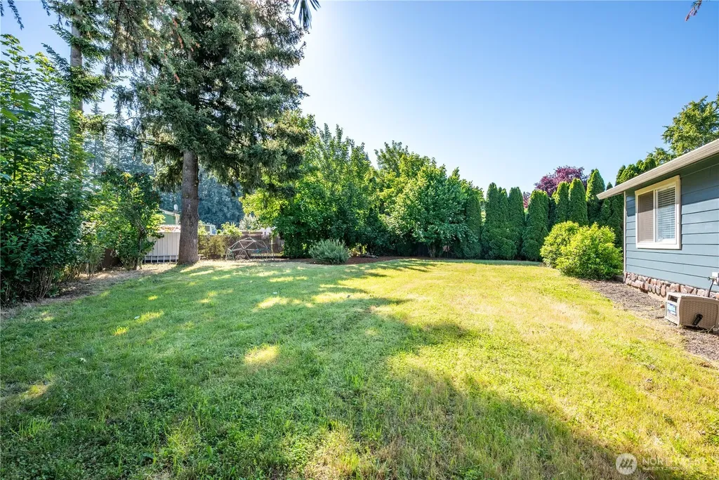 13012 43rd Street Vancouver WA 98682