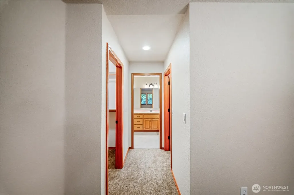 2409 Buckingham Drive SE Olympia WA 98501