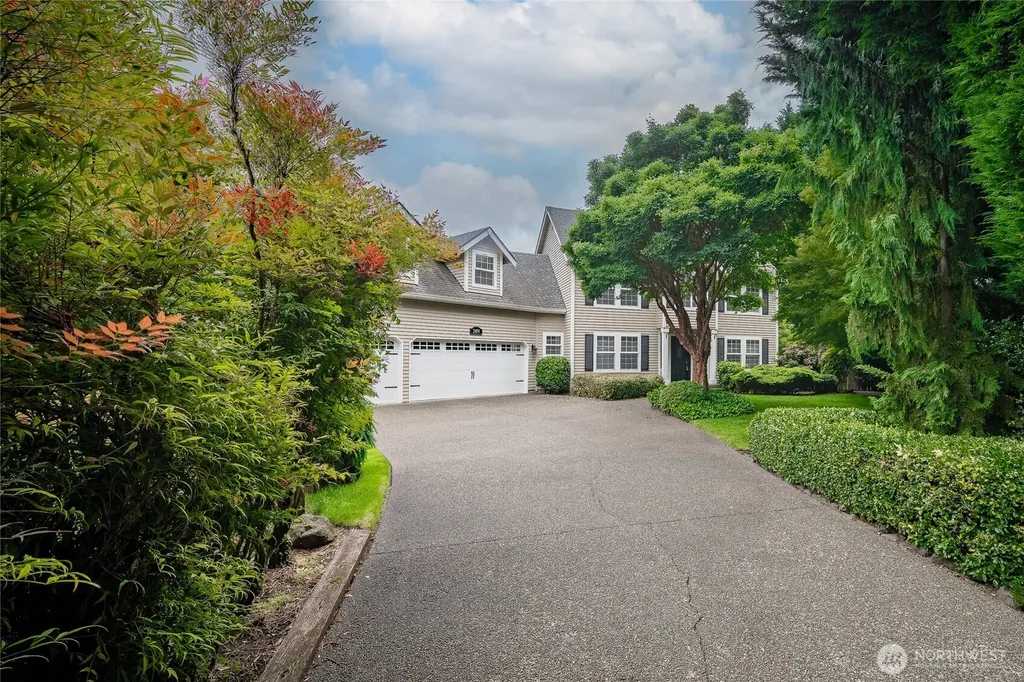 2409 Buckingham Drive SE Olympia WA 98501