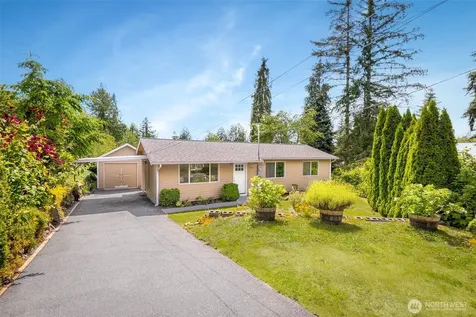 2524 200th Place SW Lynnwood WA 98036