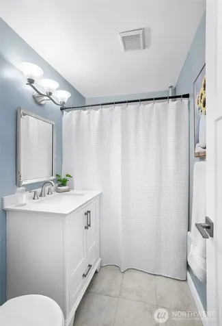 2524 200th Place SW Lynnwood WA 98036