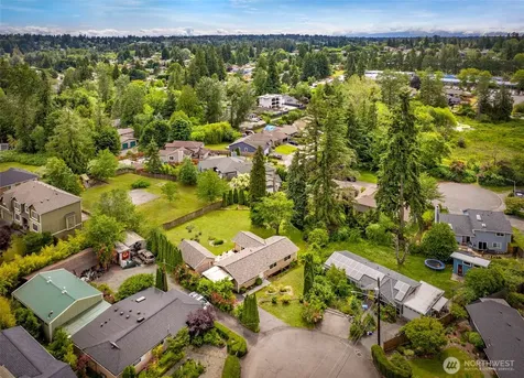 2524 200th Place SW Lynnwood WA 98036