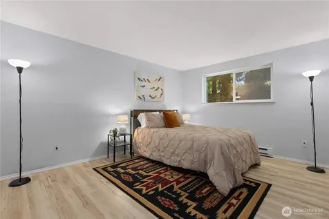 17518 151st Avenue SE Renton WA 98058