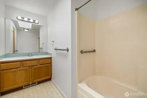 2521 Spruce Road Lake Stevens WA 98258