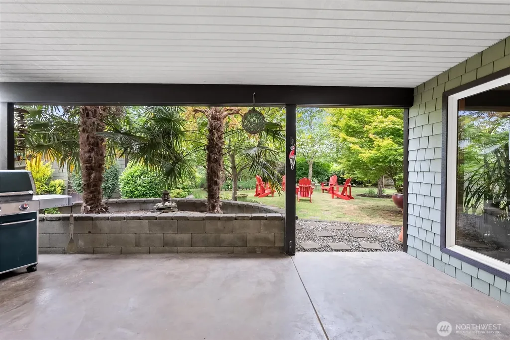 16107 Midvale Avenue N Shoreline WA 98133