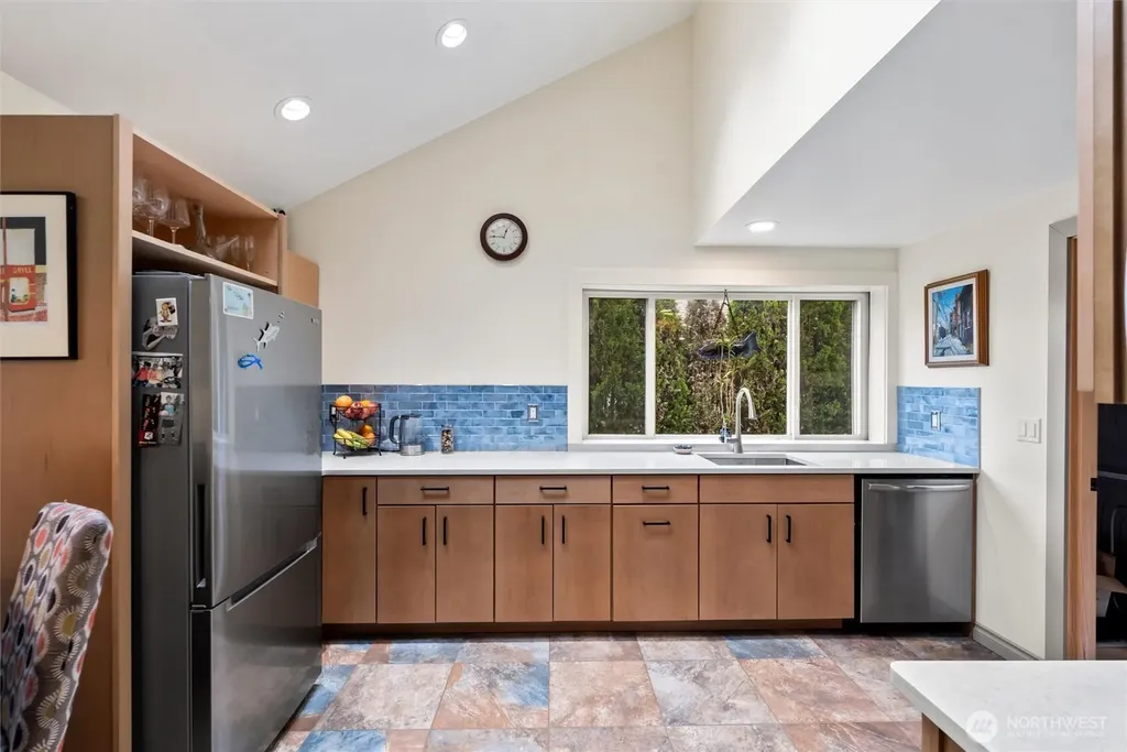 16107 Midvale Avenue N Shoreline WA 98133