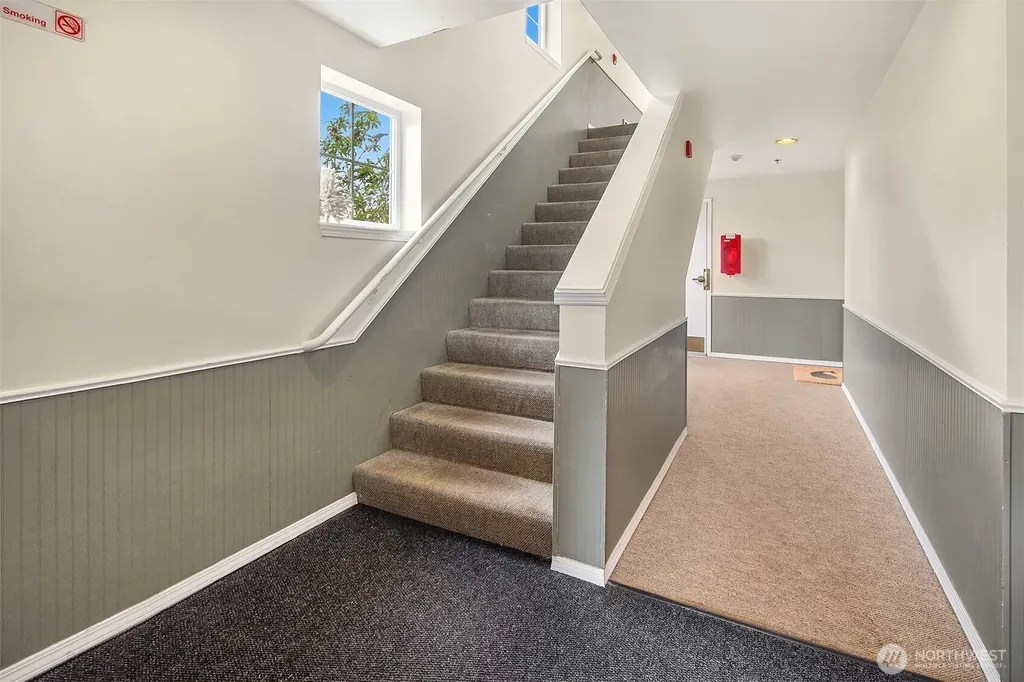3056 60th Avenue SW Seattle WA 98116