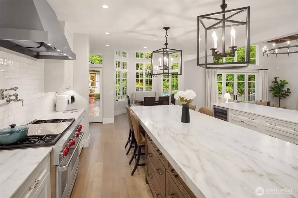 6560 163rd Place SE Bellevue WA 98006