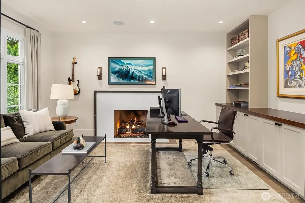 6560 163rd Place SE Bellevue WA 98006
