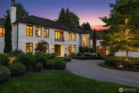 6560 163rd Place SE Bellevue WA 98006