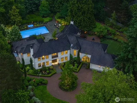 6560 163rd Place SE Bellevue WA 98006