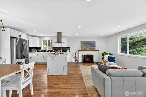 5403 34th Avenue SW Seattle WA 98126