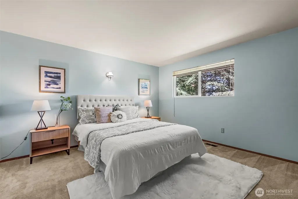 14901 SE 47th Place Bellevue WA 98006