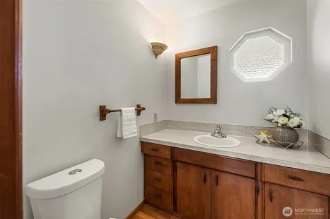 14901 SE 47th Place Bellevue WA 98006