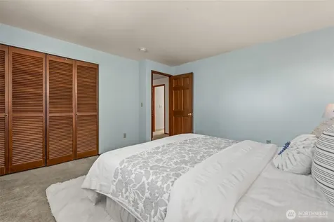 14901 SE 47th Place Bellevue WA 98006