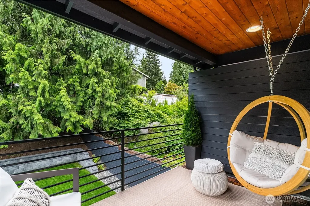 1210 Kenoyer Drive Bellingham WA 98229