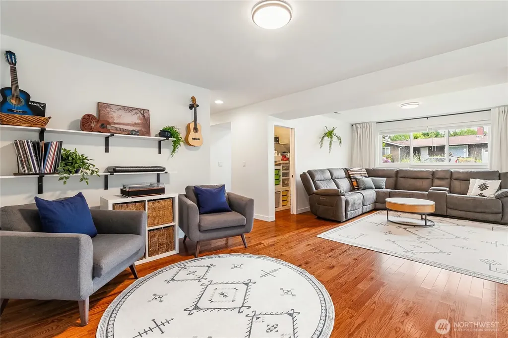 1210 Kenoyer Drive Bellingham WA 98229